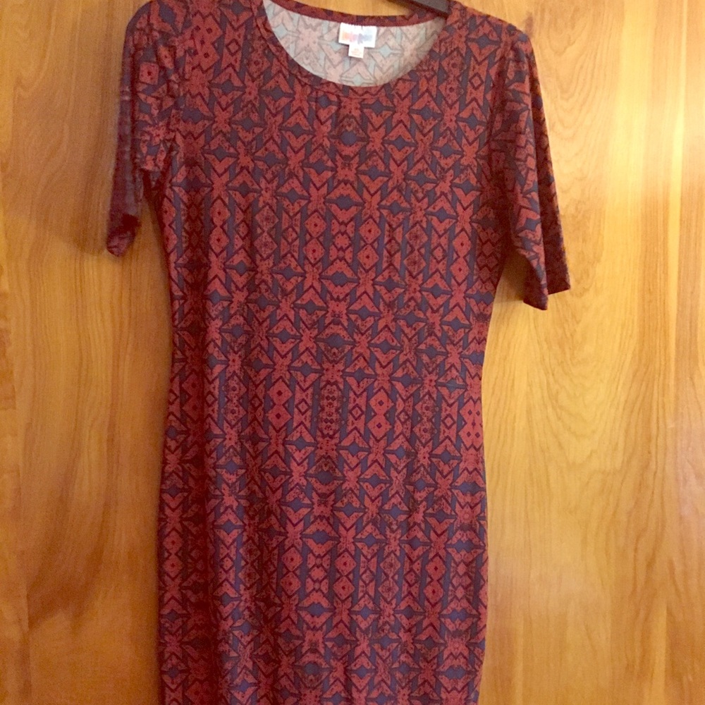 Lularoe Julia- xs